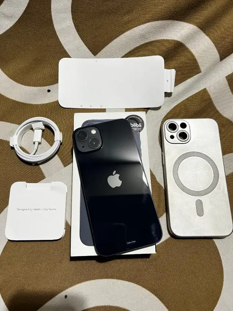 iPhone 13 128gb midnight