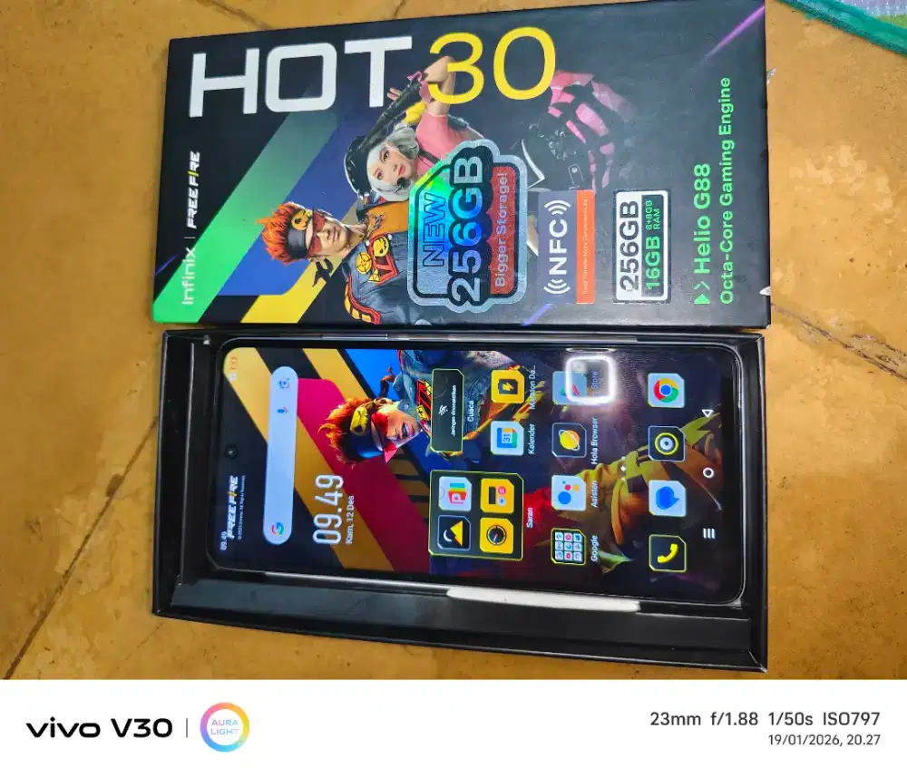infinix hot 30 8/256gb spesial edition FreeFire