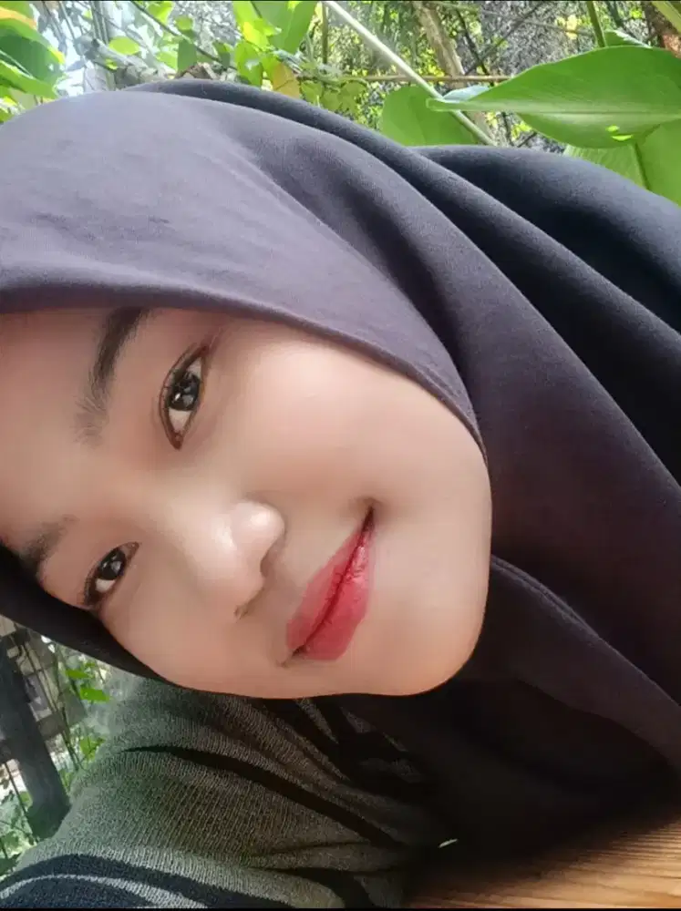 NEED LOKER HOST LIVE JUAL MAKE UP DAN SKINCARE SELAIN ITU GAMAU!!