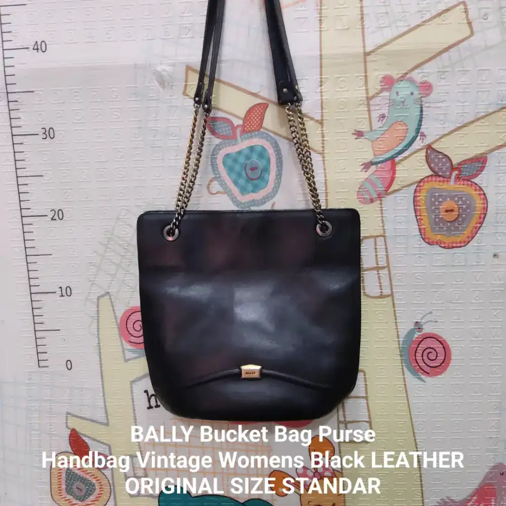 BALLY BUCKET BAG PURSE VINTAGE LEATHER ORIGINAL KONDISI OK SIAP PAKAI