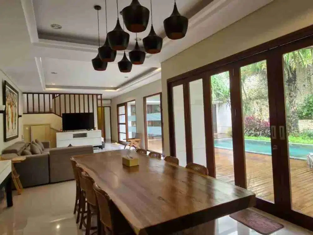 DIJUAL VILLA LANTAI 2 LOKASI UMALAS KEROBOKAN