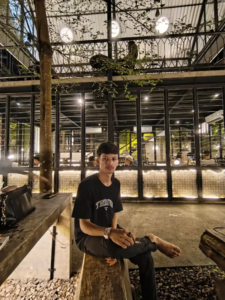 Cari kerja modal KTP