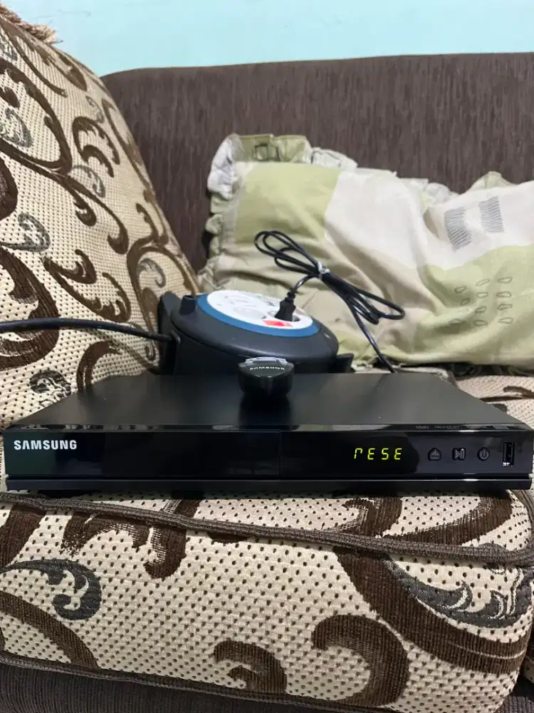 DVD player samsung e360 baru hadiah lomba dulu