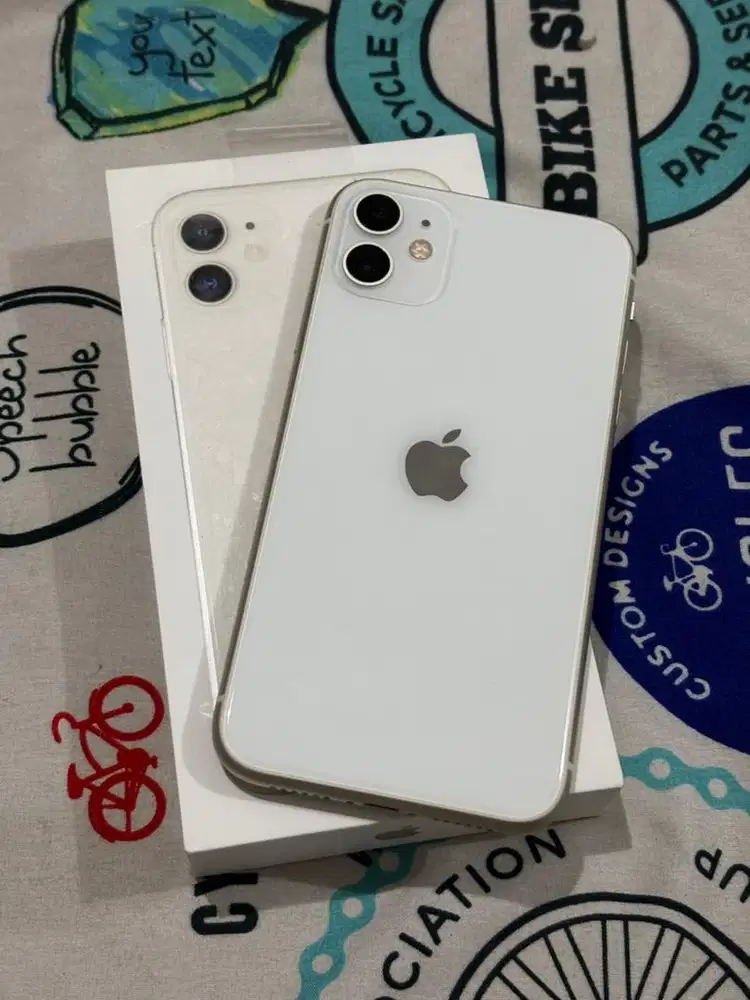 Iphone 11 128GB Mulus Resmi Digimap