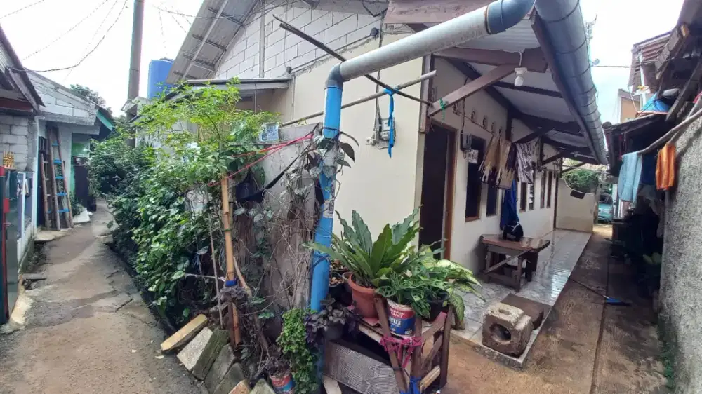 DIJUAL KONTRAKAN 104M 3 PINTU SHM