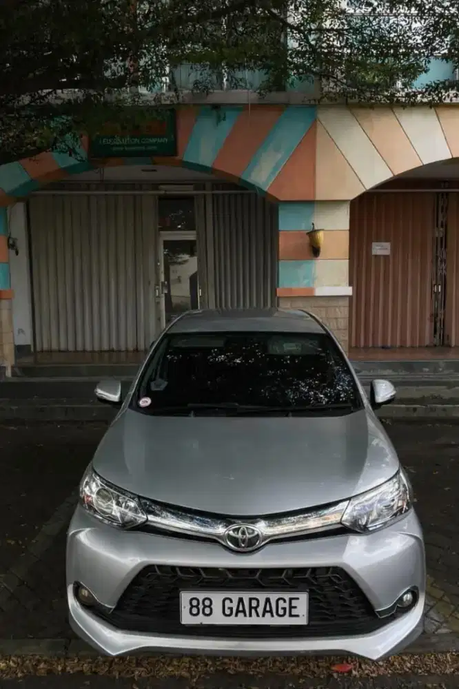 Toyota Avanza Veloz 1.5 Low Kilometer Record Tangan Pertama