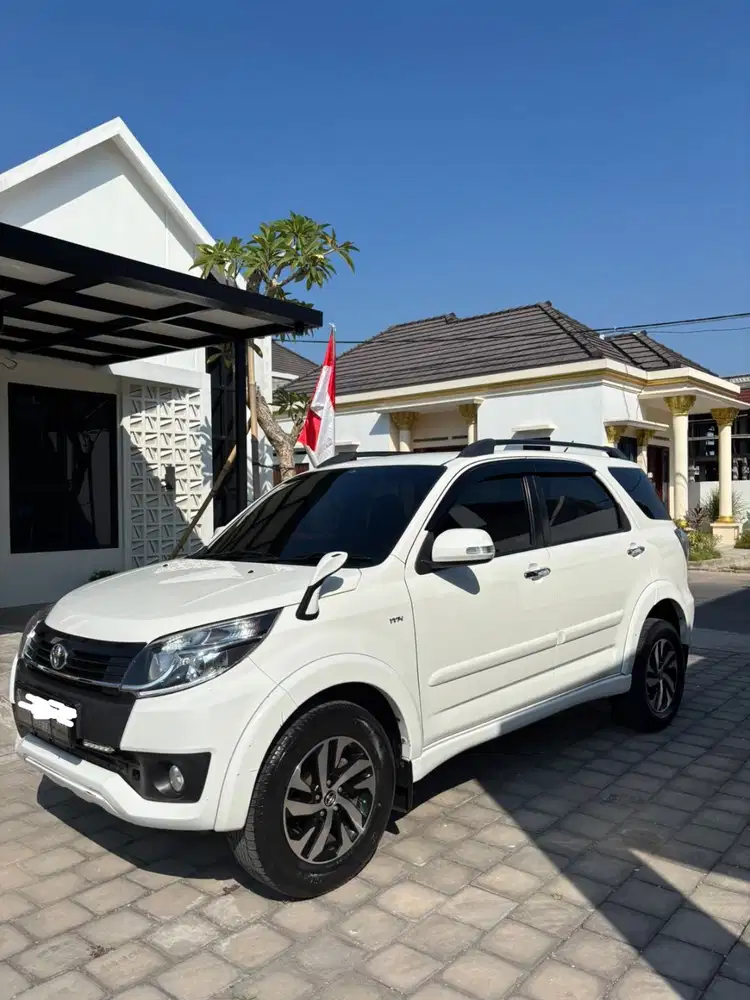 TOYOTA RUSH TIPE G 2015 Istimewa
