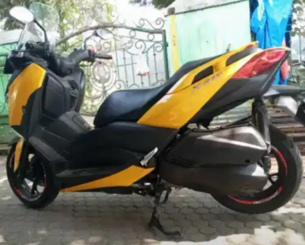 Xmax Merah Rasa Baru