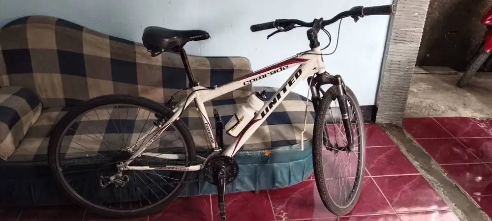 UNITED COMRADE (Aluminium Alloy)