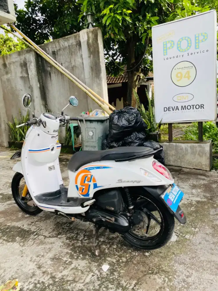 Scoopy 2015 ISS esp Deva motor