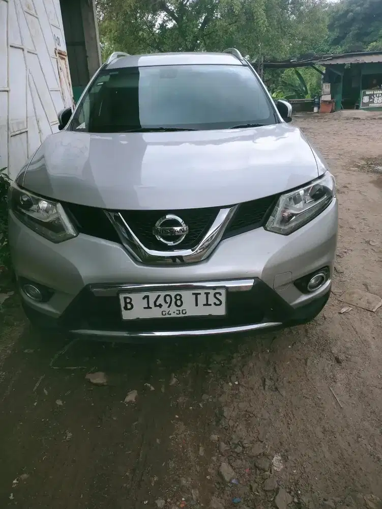 Nissan X-Trail 2015 Bensin