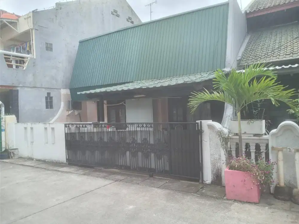 Dijual rumah di Komplek Bea Cukai Sukapura Jakarta Utara
