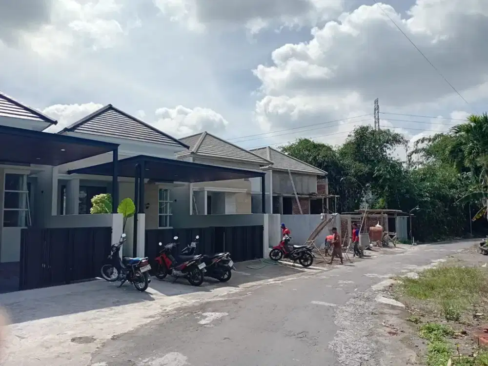 Rumah Siap Huni di Jl Kaliurang Km 10 Sleman Cocok Untuk Kost Eksklusif