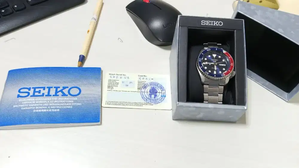 jam tangan pria otomatis Seiko 5 Sports SRPD53K1
