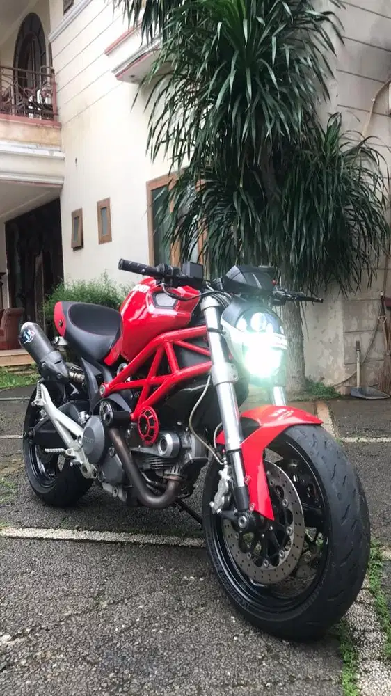 Ducati Monster 795 Low KM Mulus