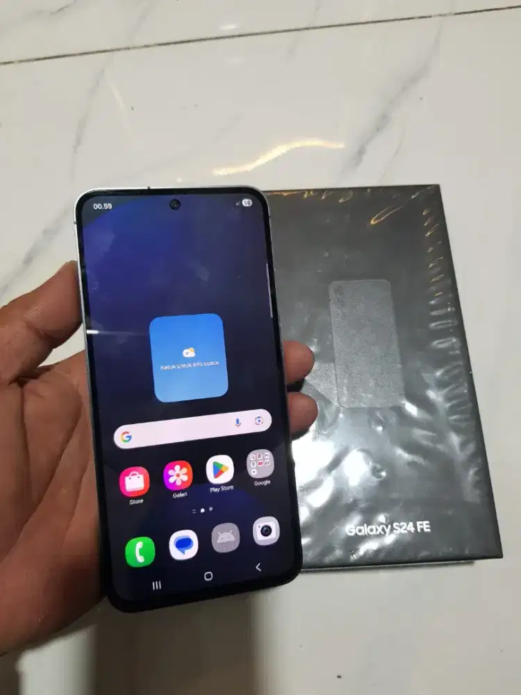 Samsung s24 fe 8/256