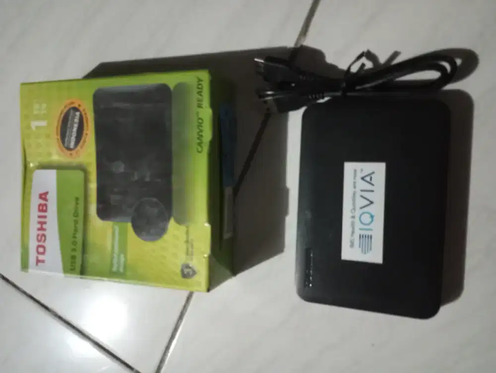 Hardisk eksternal toshiba