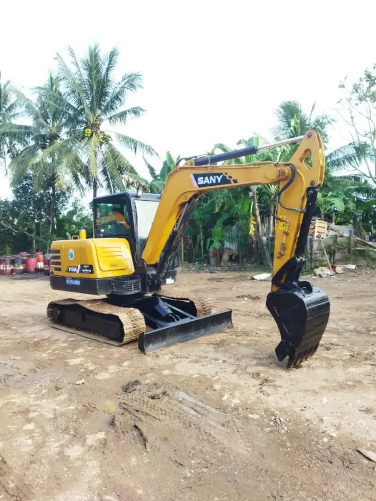 Excavator Sany SY55C th 2020 harga 325jt NEGO