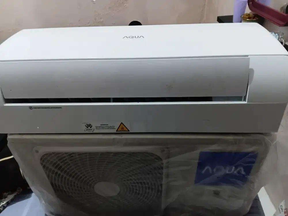 Ac aqua standar 1 pk masih garansi aqa-kr09anq1
