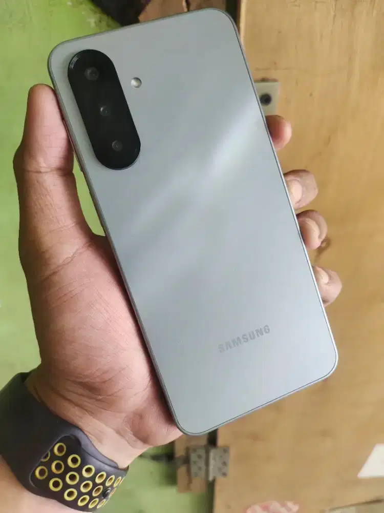 SAMSUNG GALAXY A17 LTE 8+8/128GB SEIN MULUS ORIAN