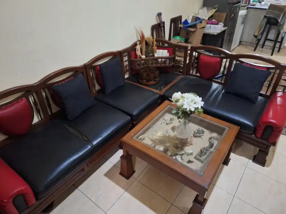 Set kursi ruang tamu