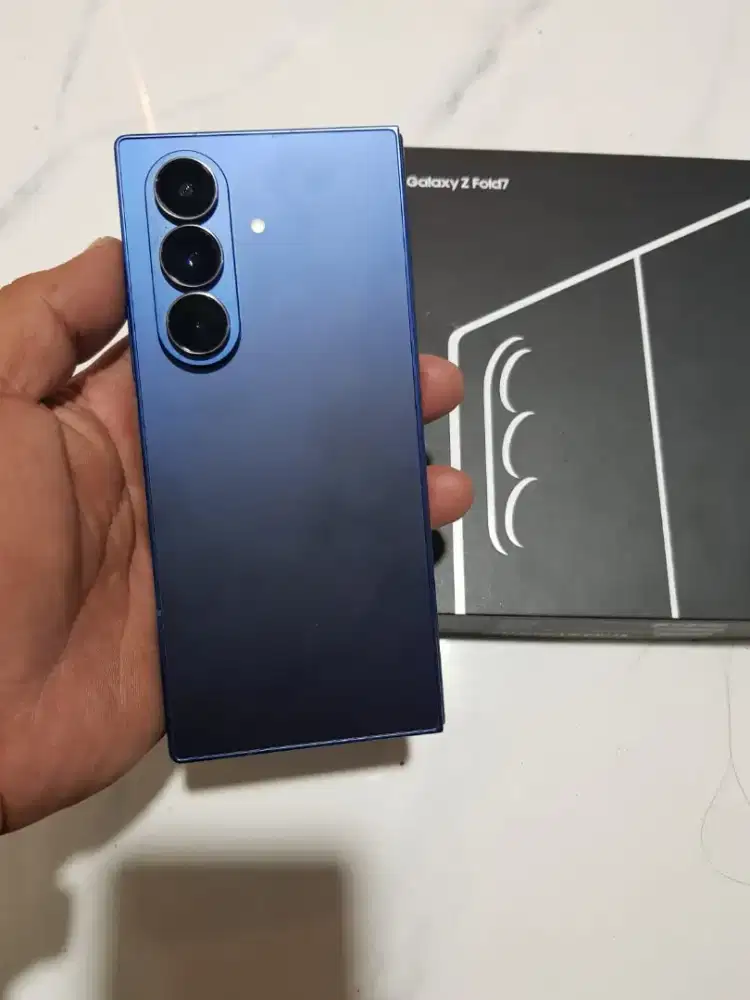 Samsung z fold 7 12/256
Fulset 
No minus