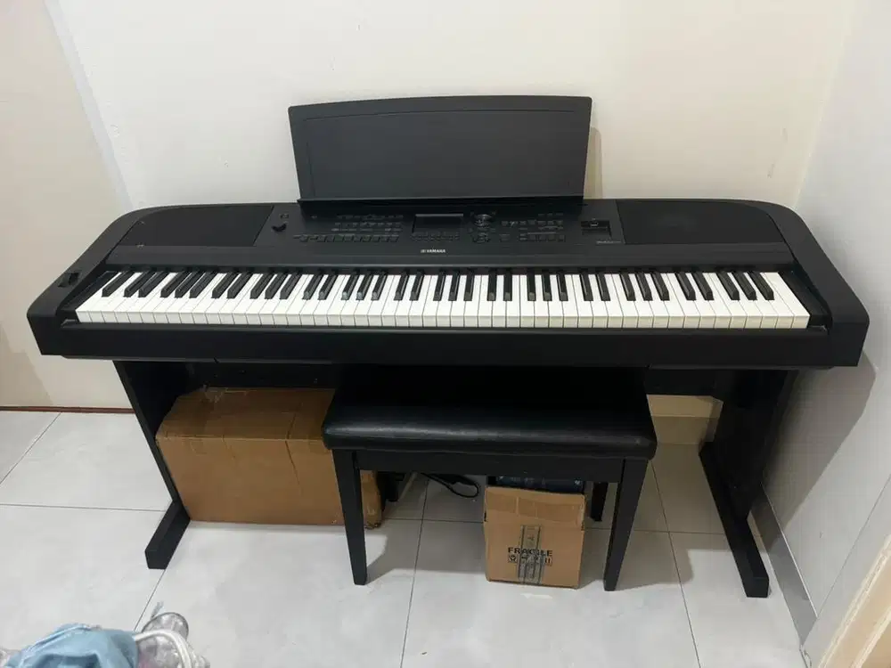 Dijual Piano Digital Yamaha DGX 670