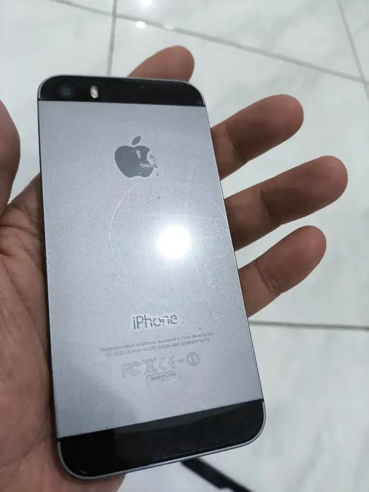 Iphone 5s (16gb)