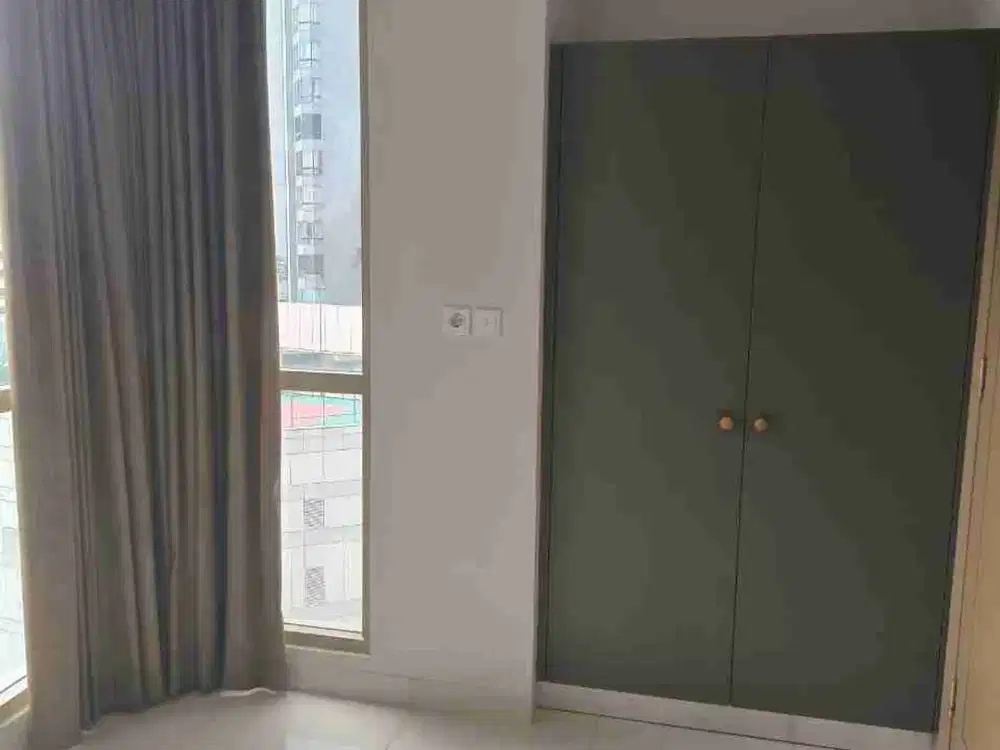 Disewakan Taman Anggrek Residences 3 Bedroom Semi Furnish