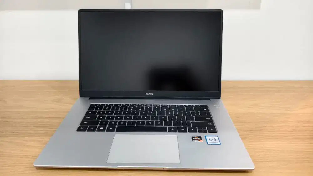 LAPTOP HUAWEI MATEBOOK D15 8/512