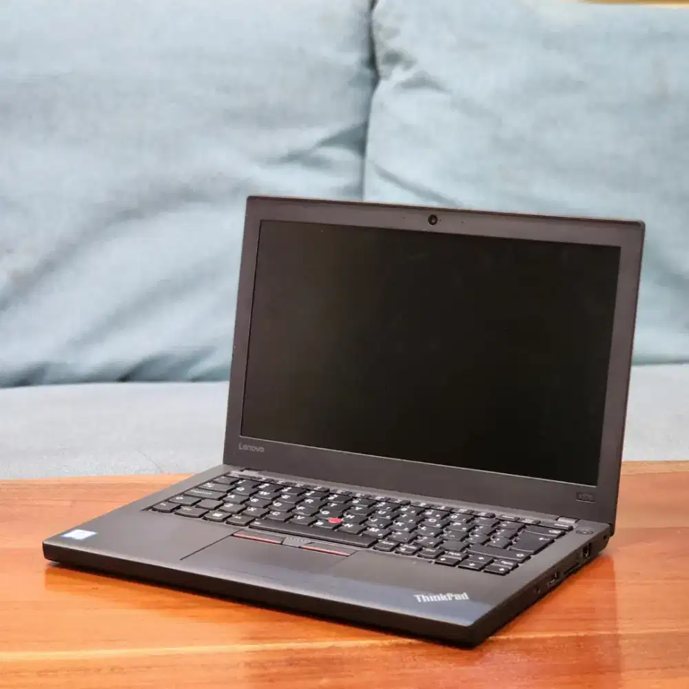 Thinkpad X270 Core i5 Layar IPS FHD Keyboard Backlight Fresh Mulus