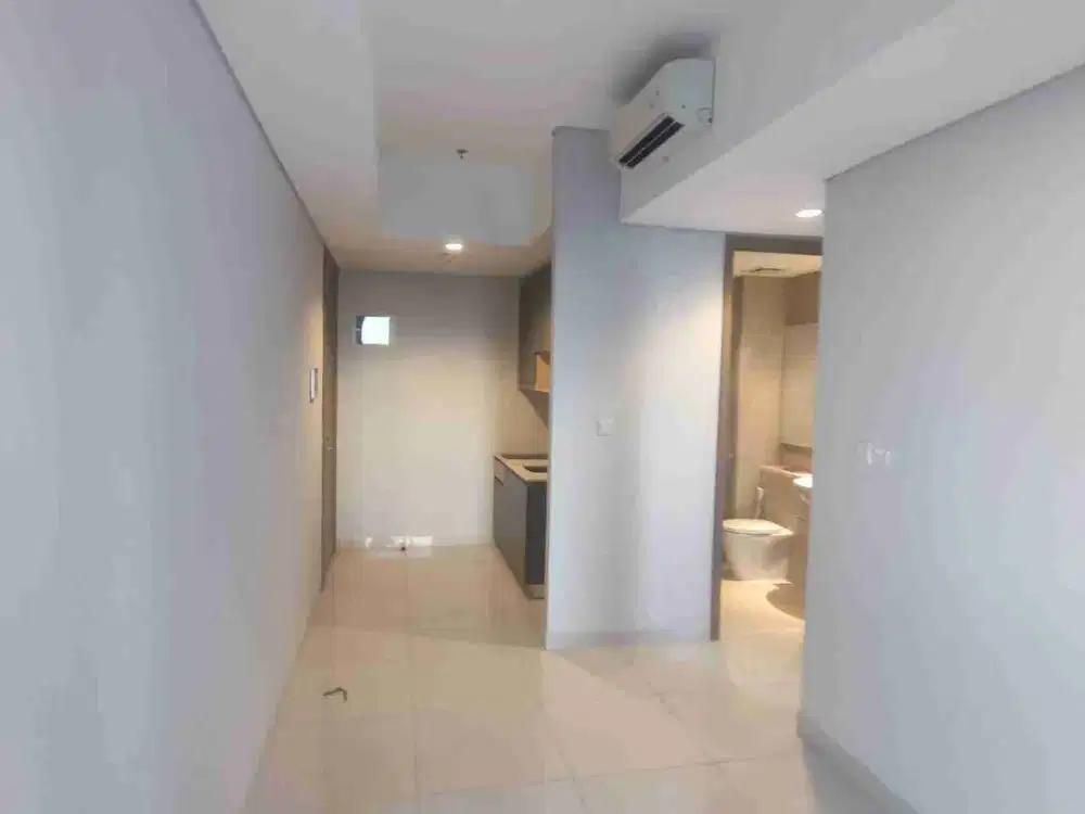 Disewakan Taman Anggrek Residences 2 Bedroom Semi Furnish