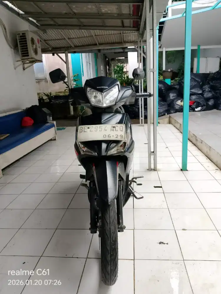 Supra x 125  THN 2019 pakaian sendiri dijual mau ganti matic