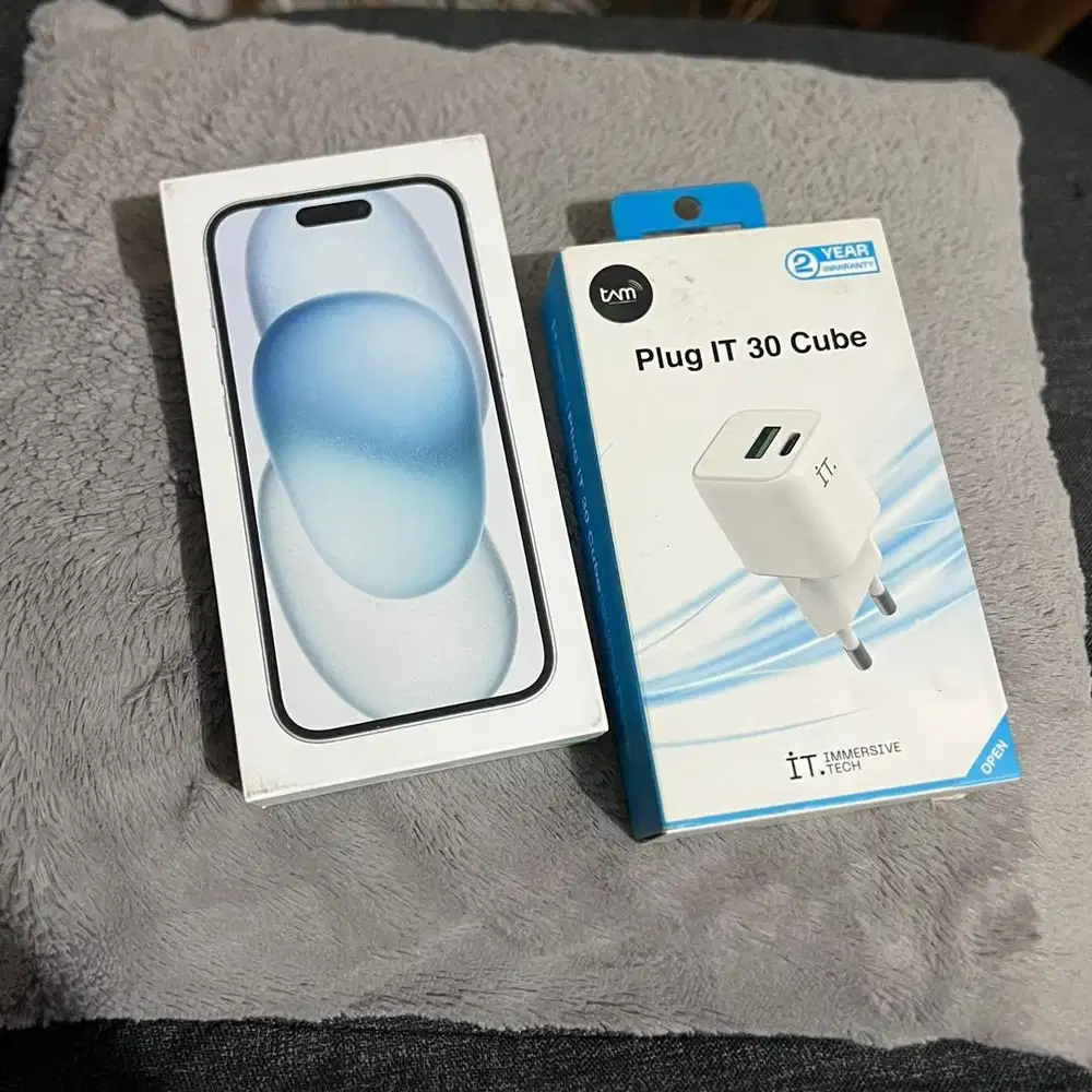 IPhone 15 128 Blue iBox Segel Box