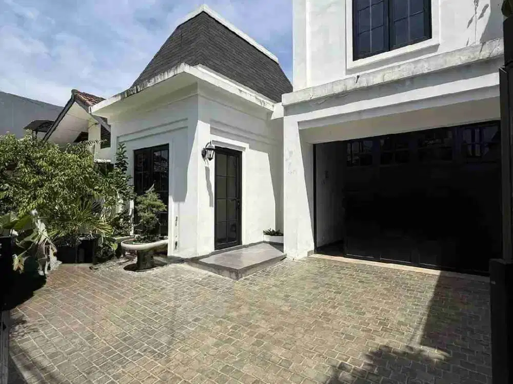 *DIJUAL RUMAH 4 KT CILANDAK CIPETE dengan KOLAM RENANG*