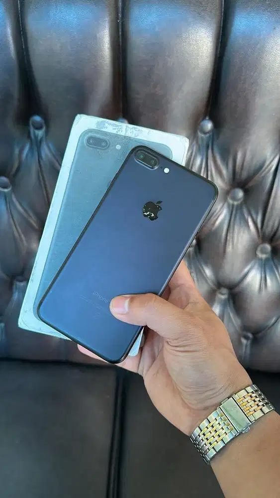 I phone 7 plus i box