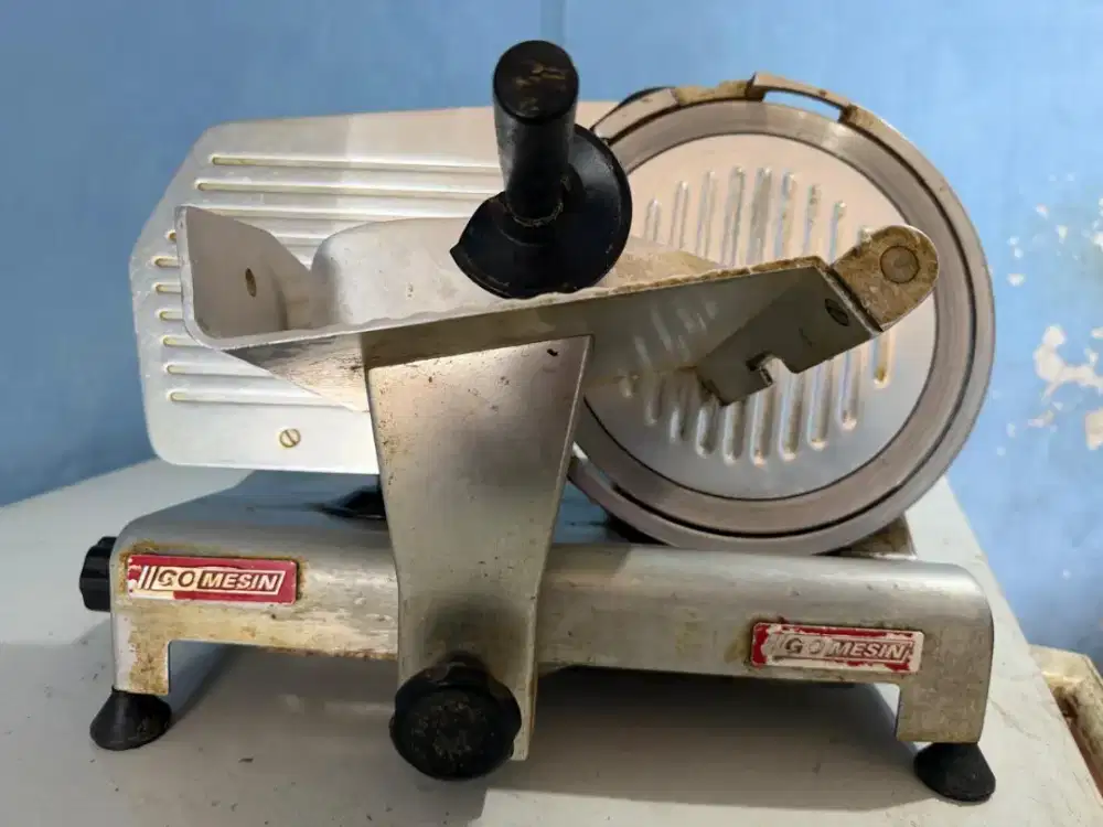 Meat Slicer Gomesin GM-SL250 - Mesin Pengiris Daging Tipis Presisi