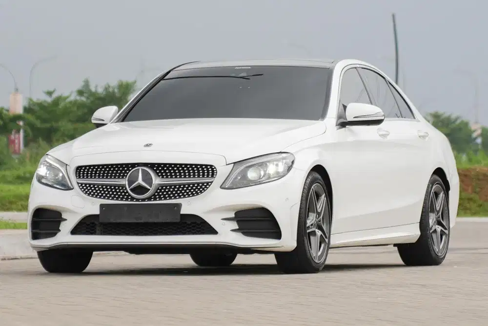 ODO SUPER ANTIK! Mercedes Benz C300 AMG Facelift (W205) 2021