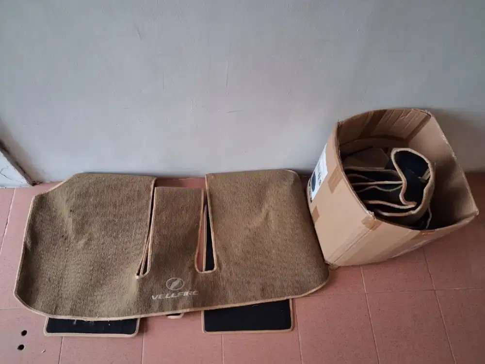 Jual karpet ori toyota vellfire ANH 20