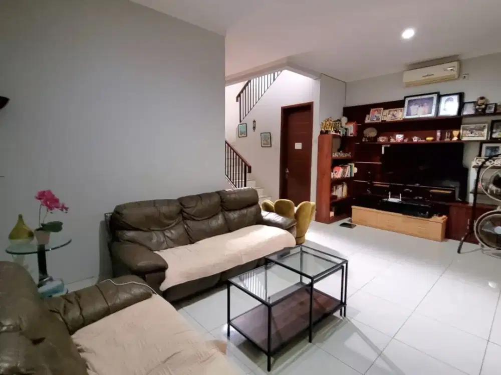 Rumah Homey Minimalis 2 Lantai Dijual Segera di Discovery Bintaro GB-17581