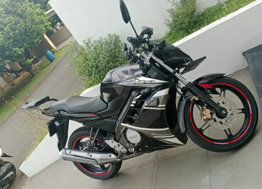 Jual motor bekas/seken mulus