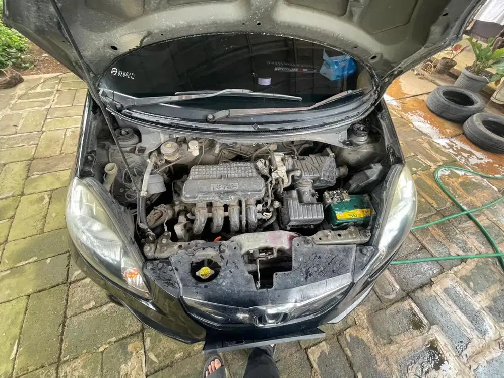 jual mobil brio 2014