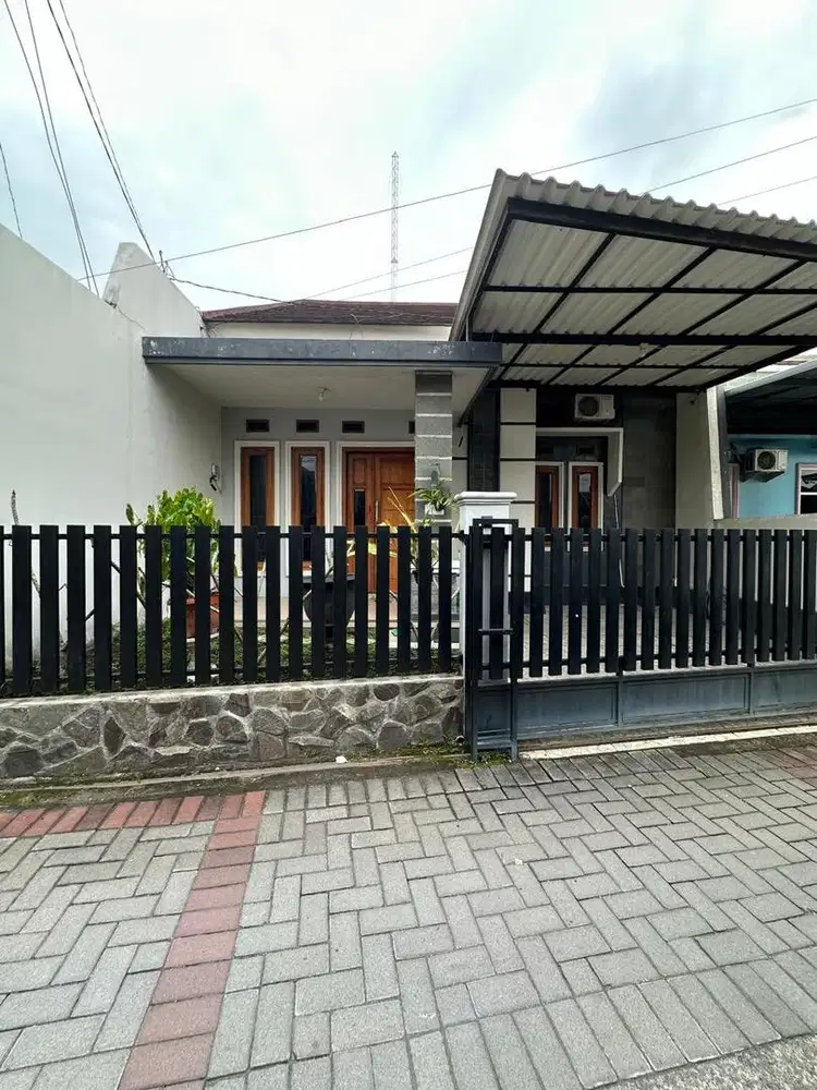 Rumah di Jual di belakang hyatt yogyakarta