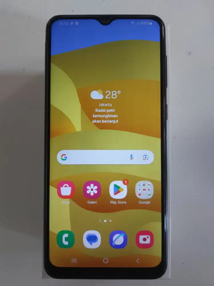 Samsung Galaxy A04 Ram 4/64 mantap.