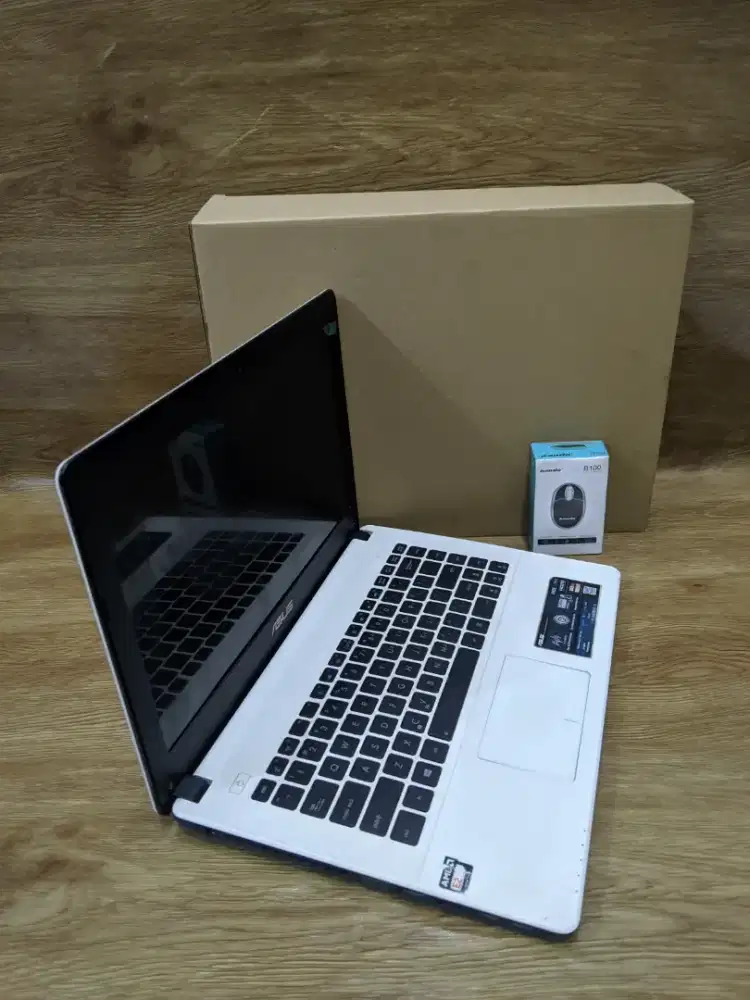 Laptop Asus Slim Ram 10GB bonus Mouse baru Siap pakai