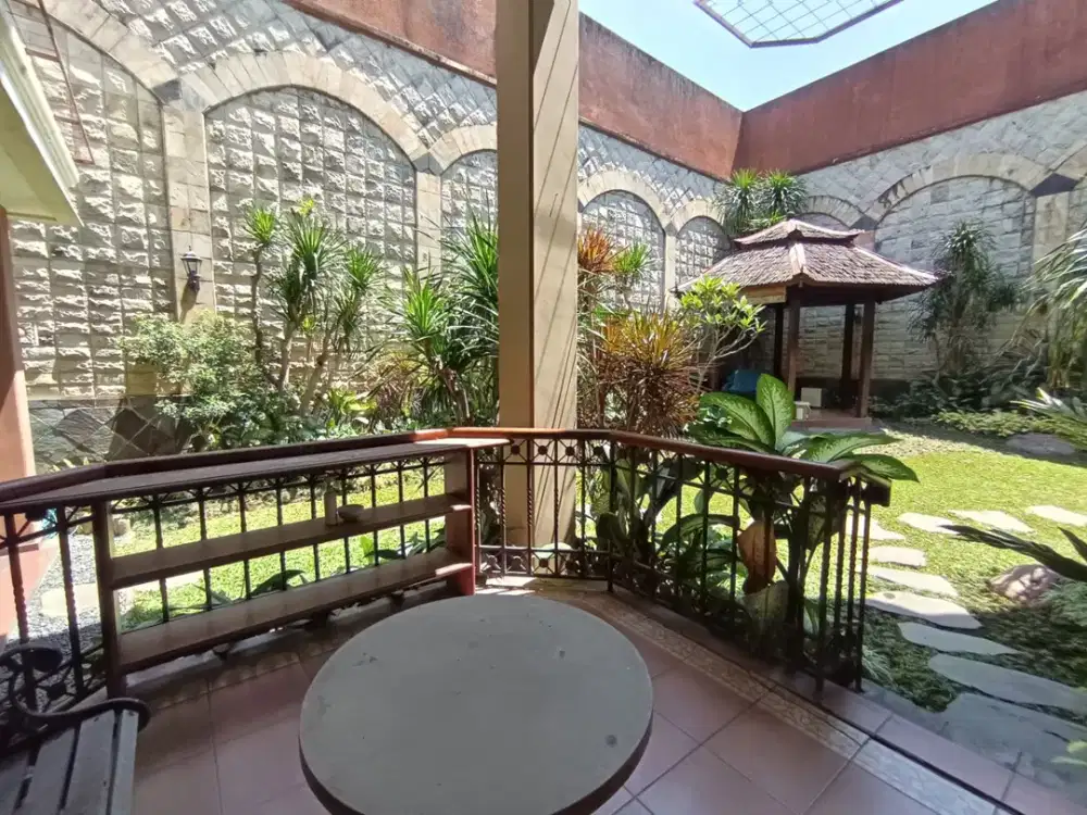 Dijual Rumah Nginden Intan