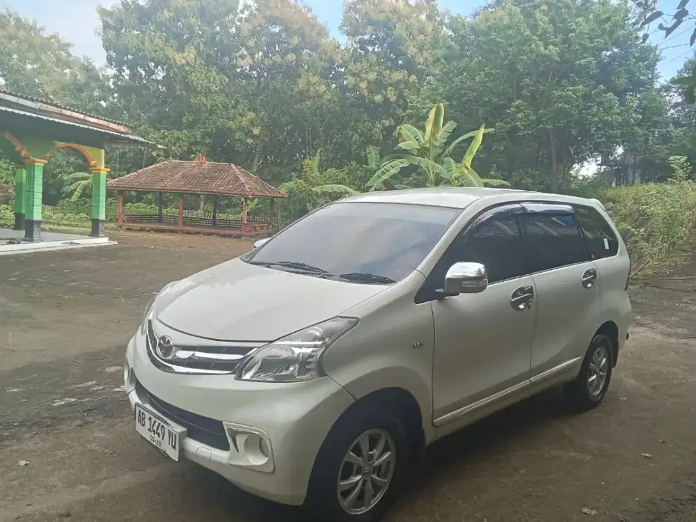 Toyota Avanza 2013