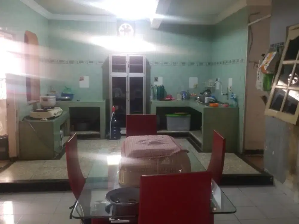 Dijual Rumah Ketintang Surabaya
