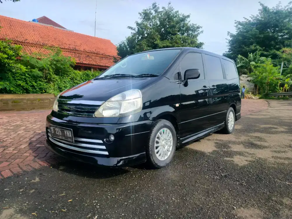 Nissan Serena Autech CT th2011