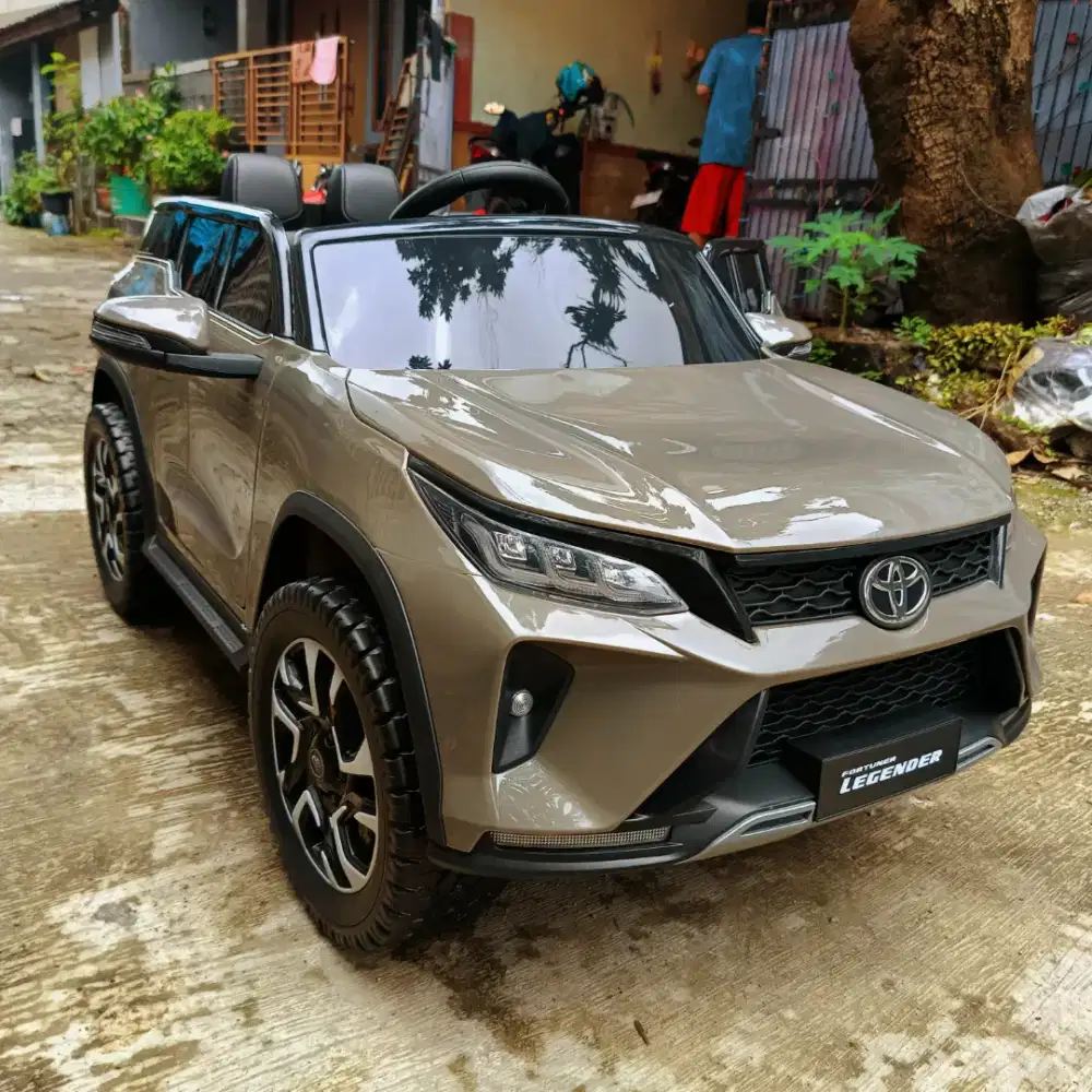 MOBIL AKI REMOTE BAN KARET FORTUNER